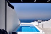 Cavo Tagoo Santorini