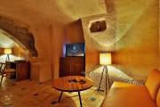 Millstone Cave Suites Hotel