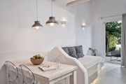 Naxian Utopia | Luxury Villas & Suites