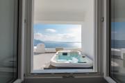 Santorini Secret Suites & Spa