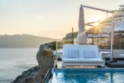 Santorini Secret Suites & Spa